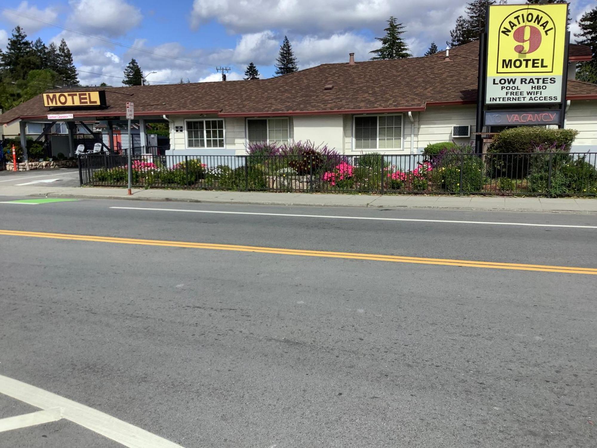 National 9 Motel Santa Cruz Exterior photo